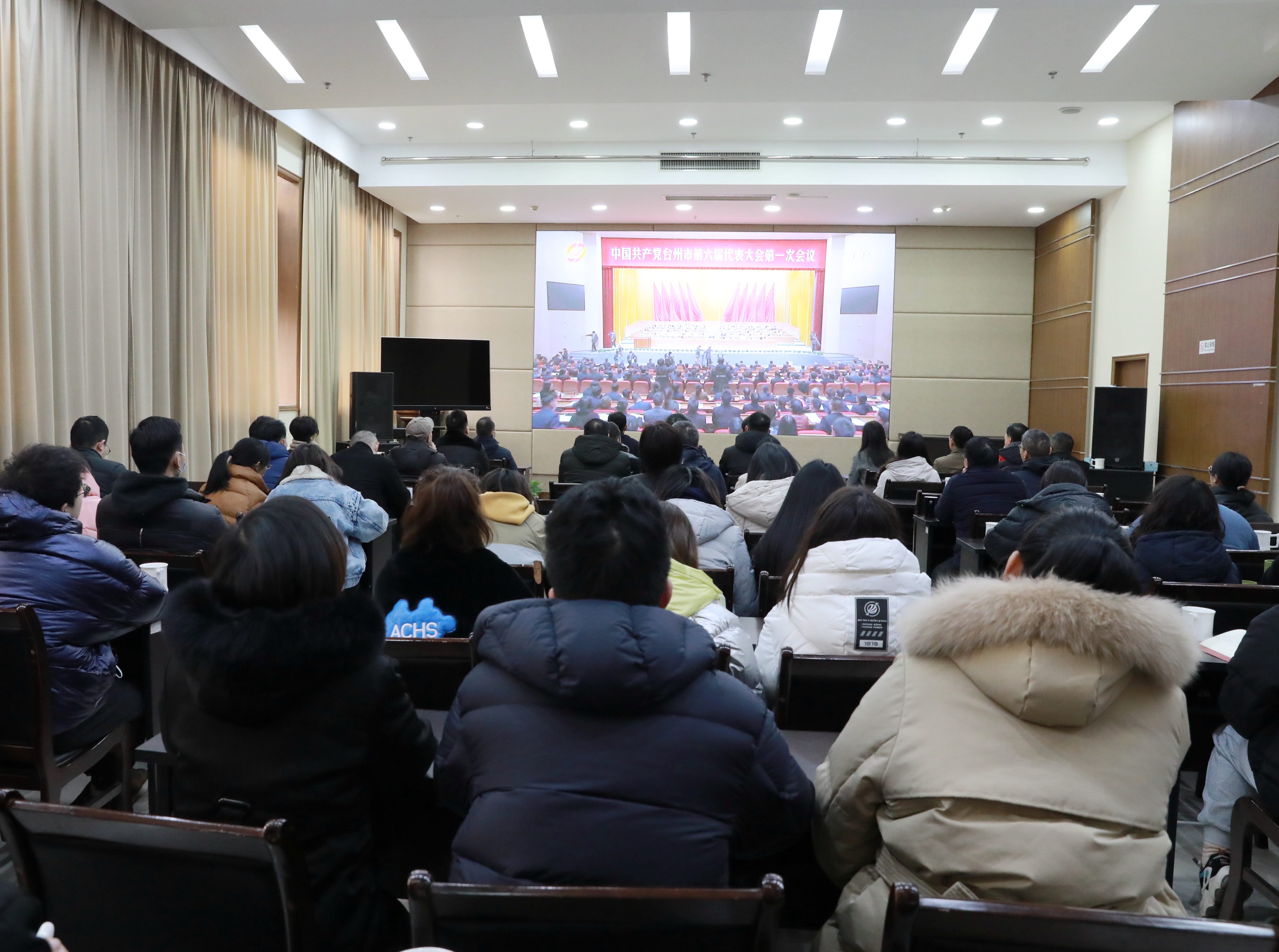 1645600631497792.jpg 1.jpg